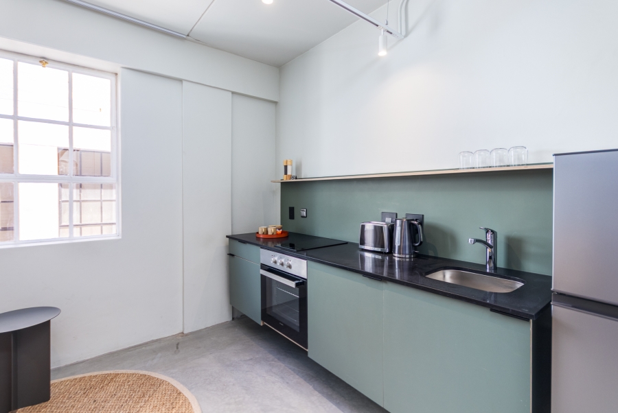 1 Bedroom Property for Sale in Gardens Western Cape